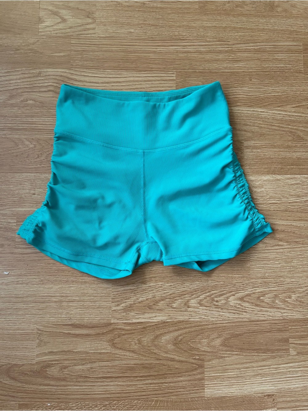Wilo The Label Side Scrunch High Rise Biker Shorts